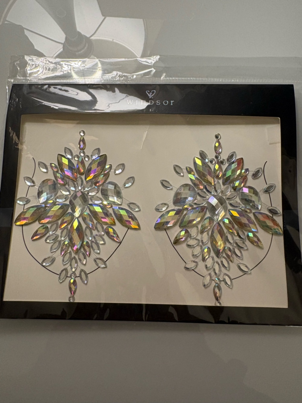 Windsor - Sparkling Iridescent Crystal nipple covers